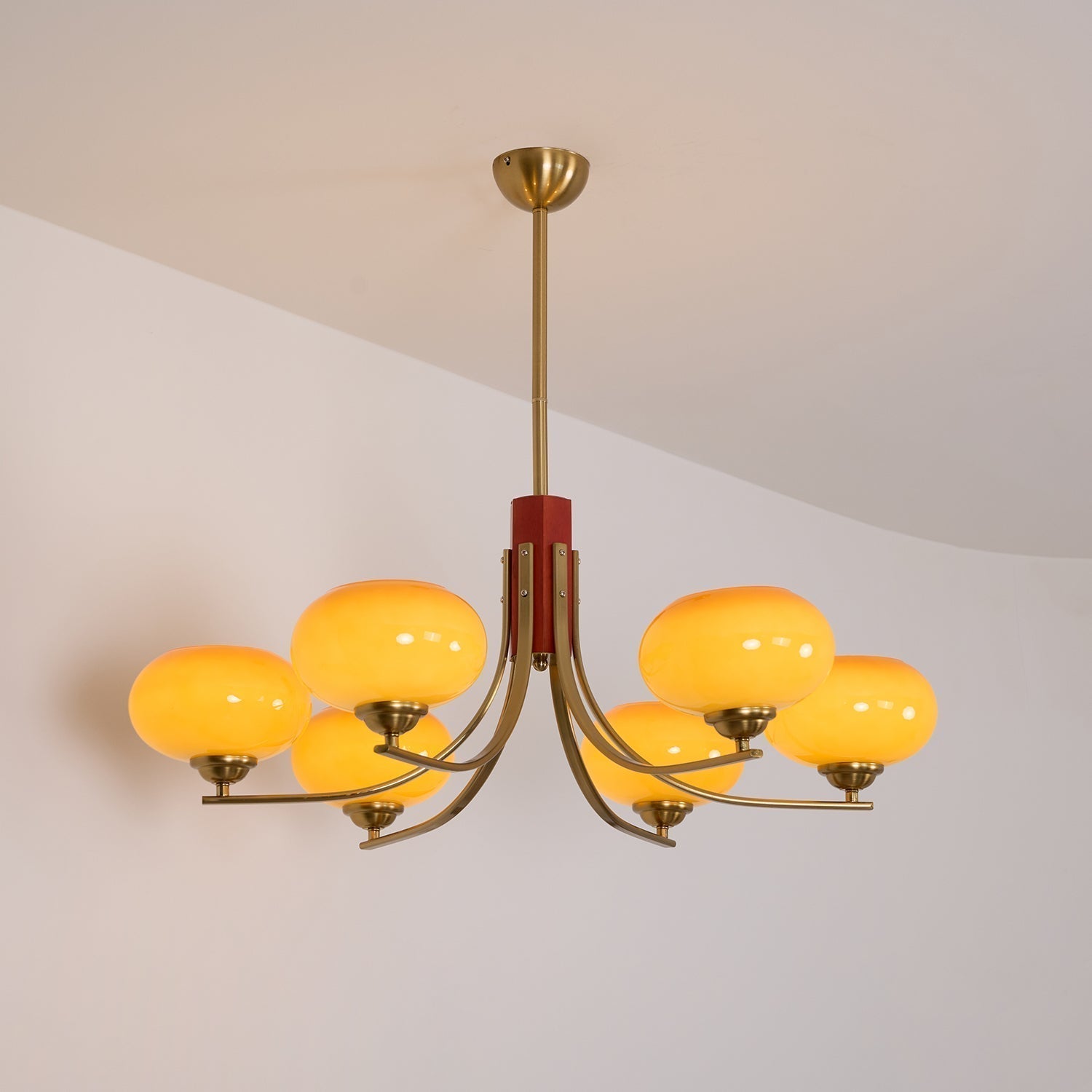 Auralyn 6-lys Amber Glasglobus Lysekrone | Fioriscas