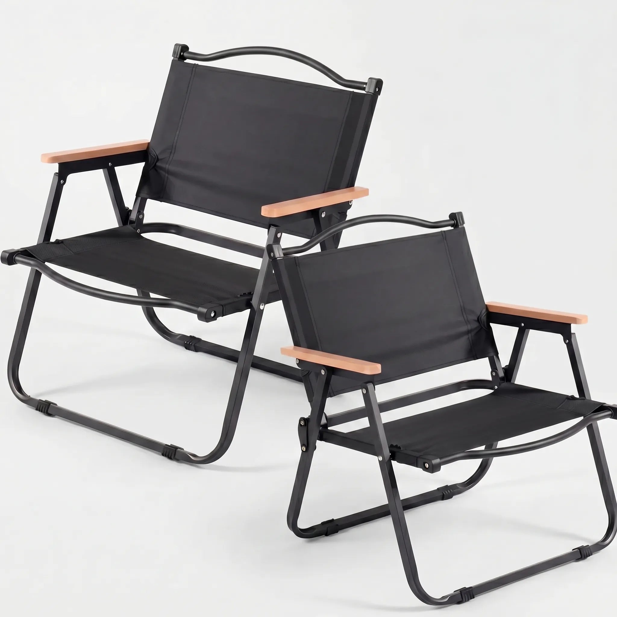 Chaise pliante d’extérieur Veldar, cadre en aluminium avec accoudoirs en bois