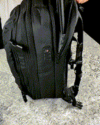 Rozšiřitelný cestovní batoh s vakuovým systémem pro maximální prostor na sbalení | Fioriscas