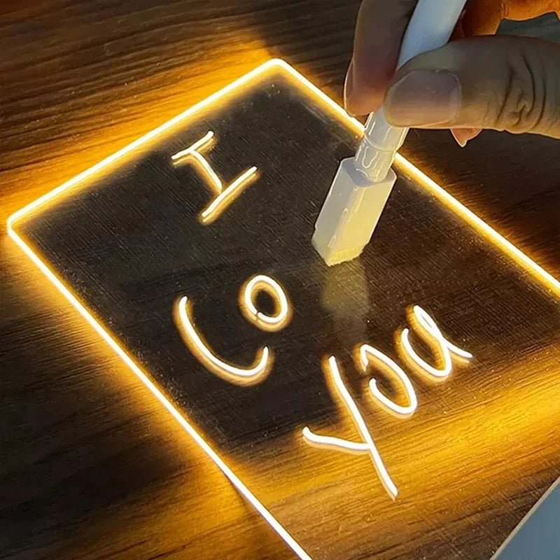 LED-memo­tavla med raderbar penna - Fioriscas