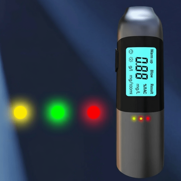Alkohol-Schnelltester mit USB-Ladefunktion und Ergebnissen in 3 Sekunden - Fioriscas