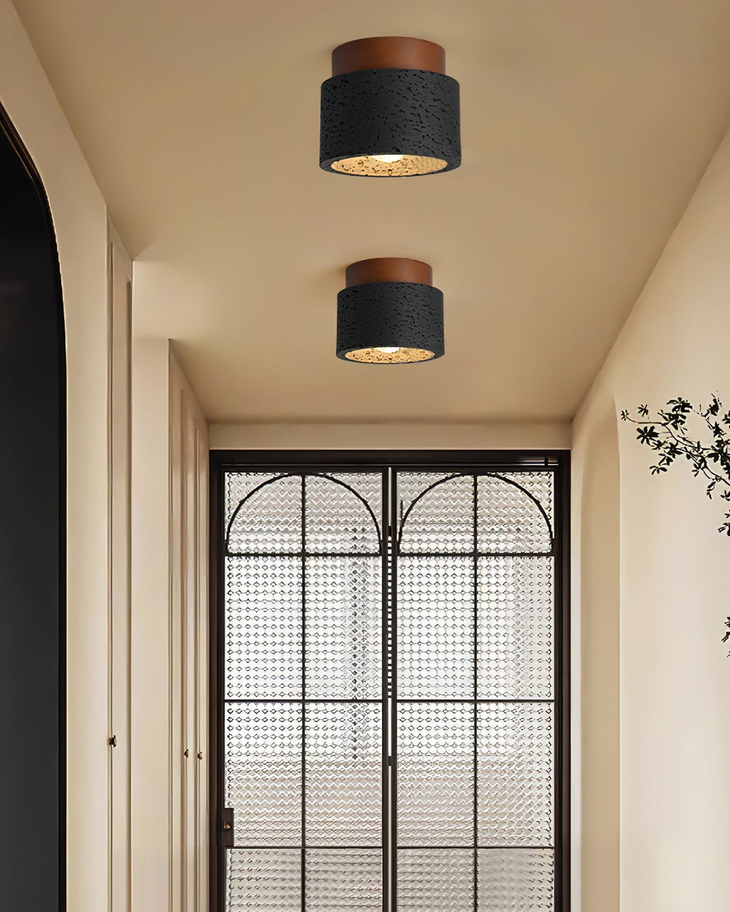 Ritta firkantet & rund loftslampe sort & gul travertin | Fioriscas