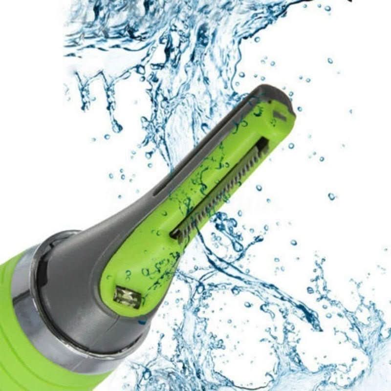 Precise nose & ear trimmer with LED light for gentle hair removal - Fioriscas