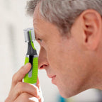 Precise nose & ear trimmer with LED light for gentle hair removal - Fioriscas