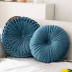 Pernă decorativă pufoasă, pentru un spațiu confortabil - Fioriscas