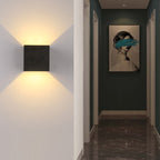 Asterra aluminium wandlamp, warm of koelwit ledlicht