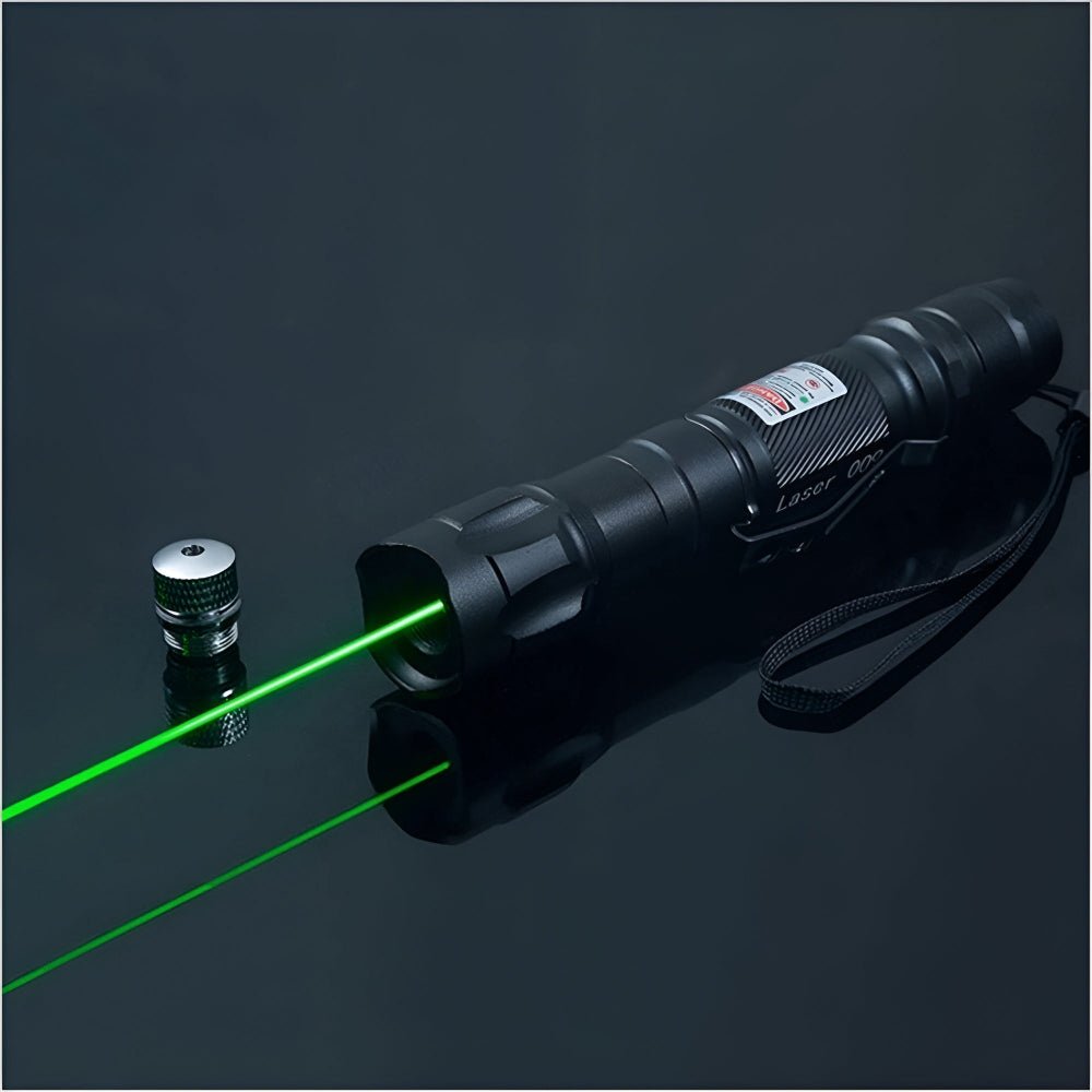 Laserpointer med høj effekt, USB-genopladelig, grøn stråle på 2.000 meter