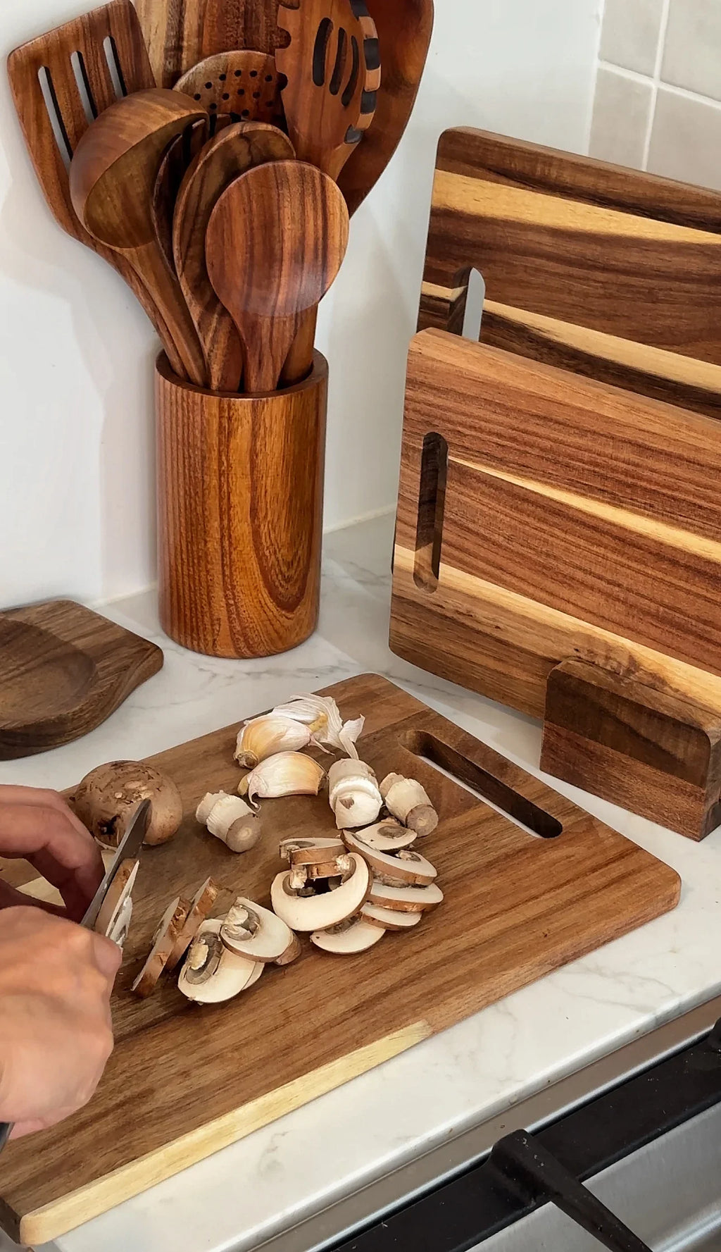 9-Piece Natural Teak Cooking Utensil Set | Fioriscas