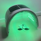 LED přístroj pro omlazení pleti se světelnou terapií o 7 vlnových délkách