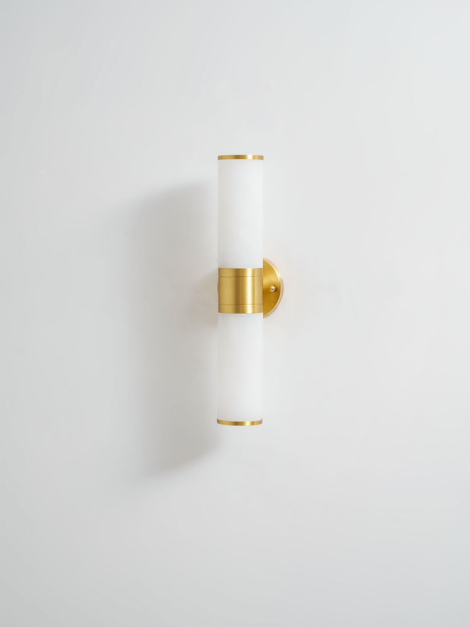 Applique murale minimaliste en albâtre Kaia | Fioriscas