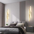 Nástěnné LED svítidlo LumiGlow, minimalistické nástěnné světlo do chodby ve zlaté nebo černé barvě