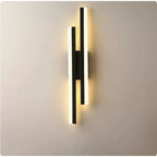 Nástěnné LED svítidlo LumiGlow, minimalistické nástěnné světlo do chodby ve zlaté nebo černé barvě