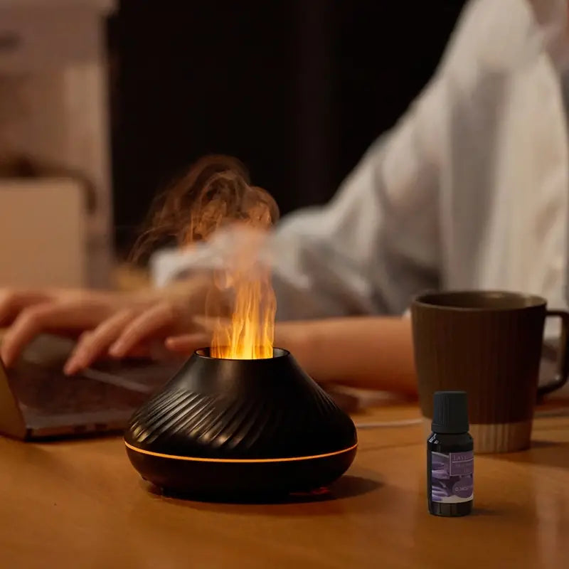 Aromatherapie-mistverstuiver met vlameffect en functie voor etherische olie