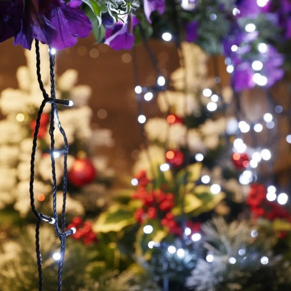 Solar LED Garland with 300 Lights, 8 Modes, IP65 Weatherproof - Fioriscas