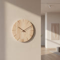 Élégante horloge murale en bois massif avec mécanisme à pendule - Fioriscas