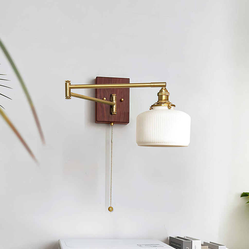Artistieke Walnoot Messing Wandlamp Verstelbare Arm Vintage | Fioriscas
