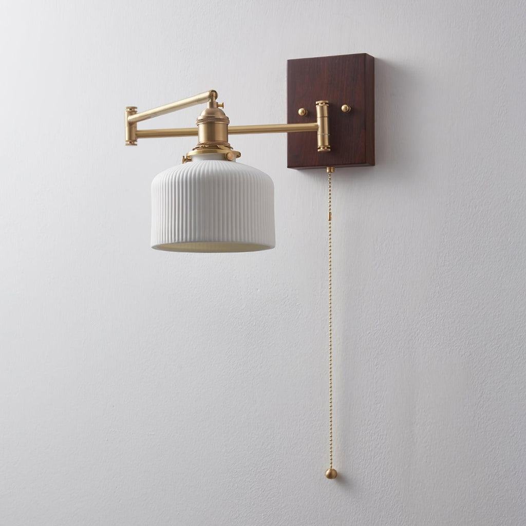 Artistieke Walnoot Messing Wandlamp Verstelbare Arm Vintage | Fioriscas
