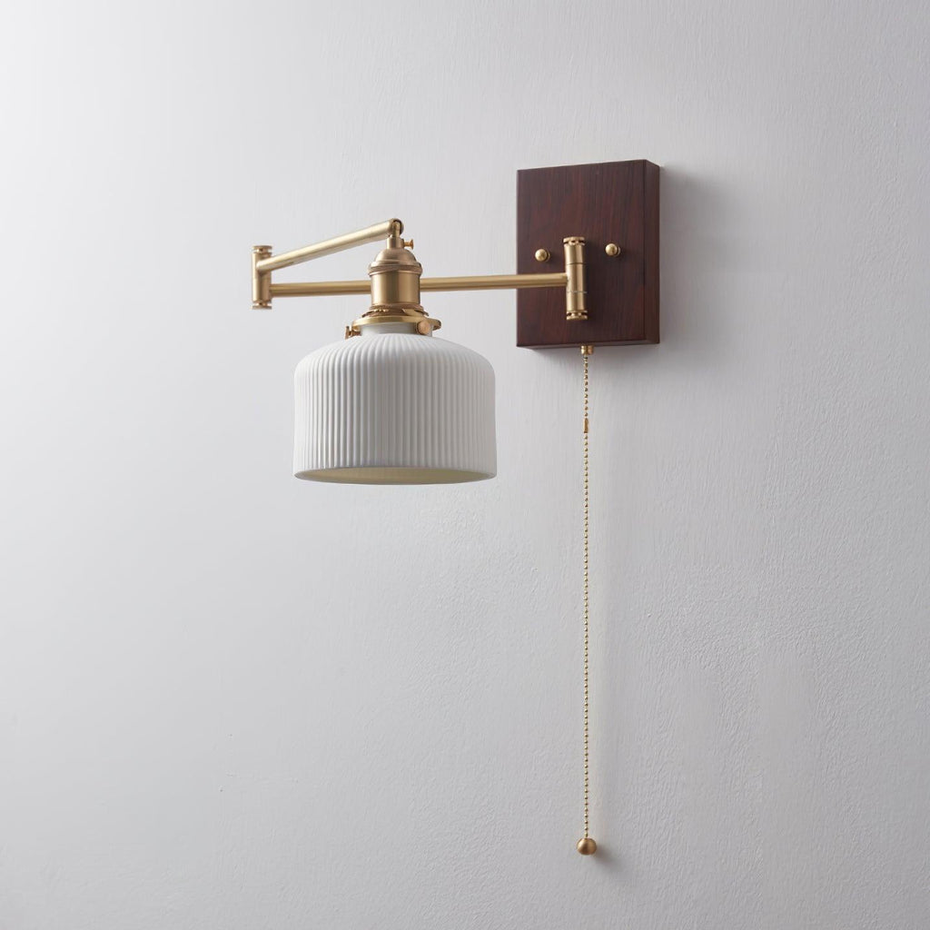 Artistieke Walnoot Messing Wandlamp Verstelbare Arm Vintage | Fioriscas