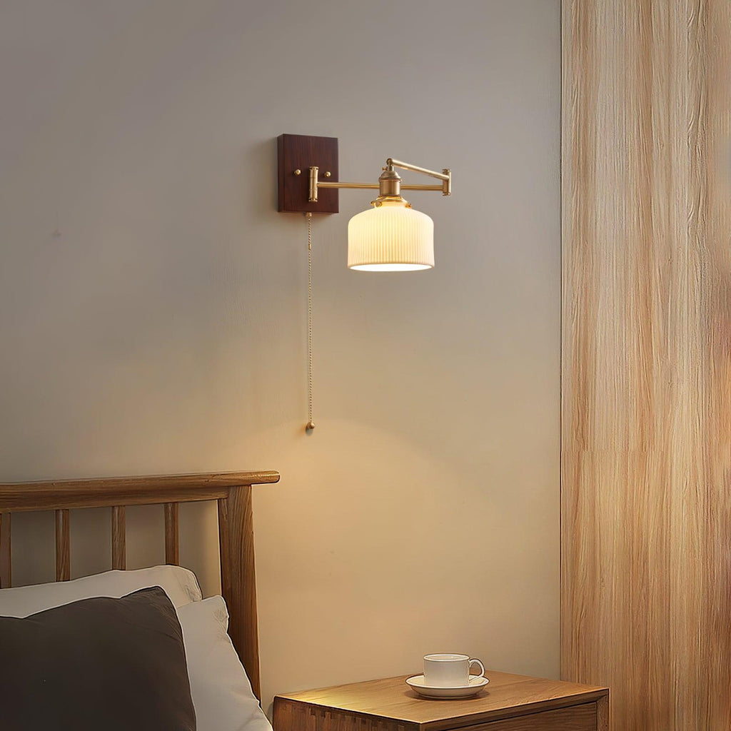 Artistieke Walnoot Messing Wandlamp Verstelbare Arm Vintage | Fioriscas