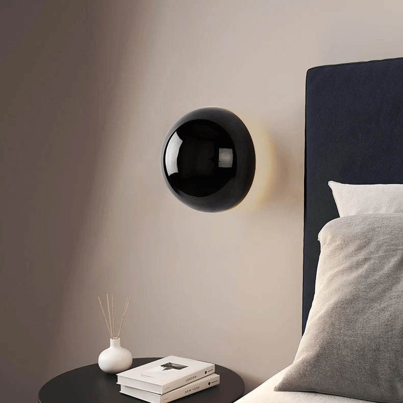 Minimalist Bauhaus wall light 3