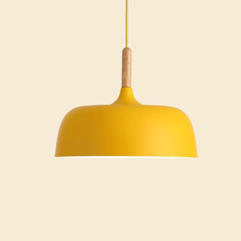 Zwarte hanglamp met houten accent, Kirra Nordic-keukenlamp