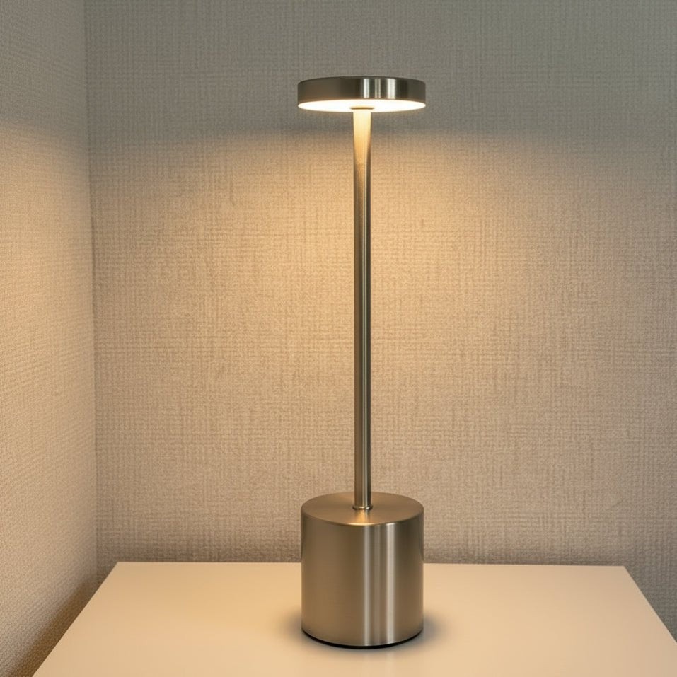 Stolní lampa v severském stylu pro teplé ambientní světlo - Fioriscas