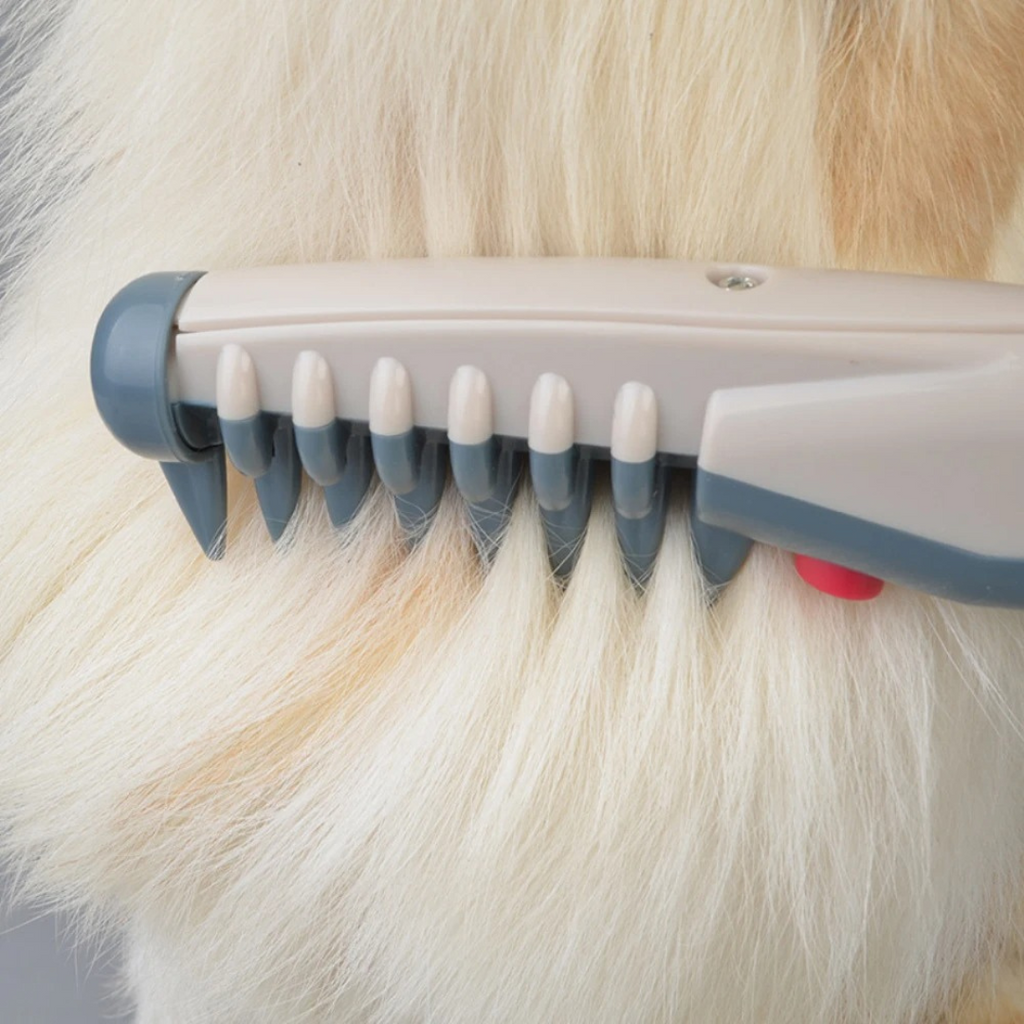No More Knots & Tangles Pet Comb