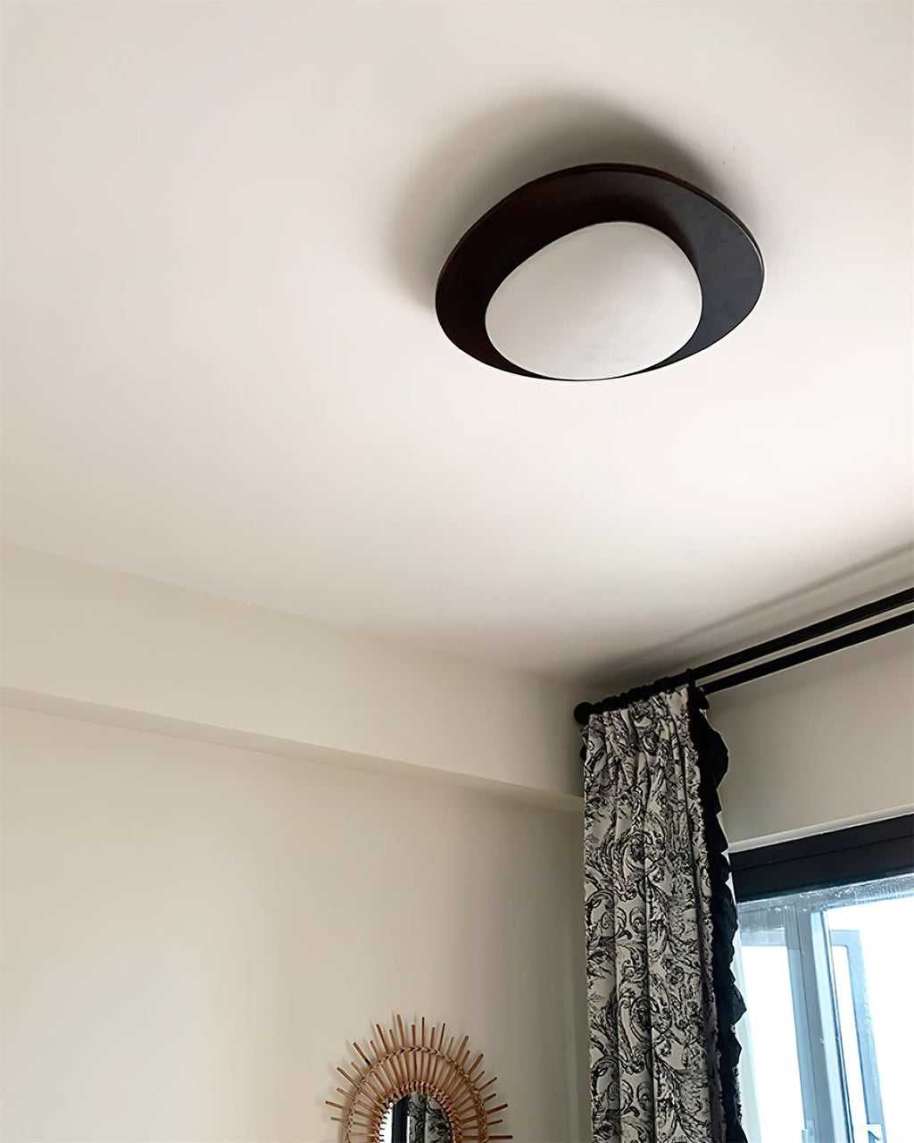 Plafondlamp Hout en Ovale Kap Minimalistisch Natuurlijk | Fioriscas