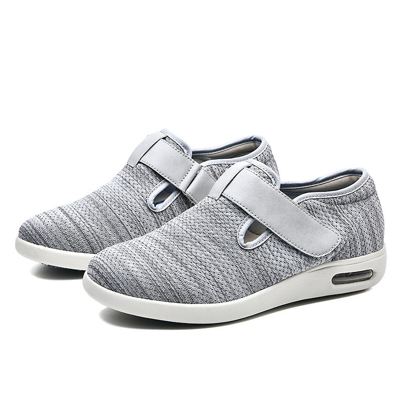 Breite Mesh-Wanderschuhe mit verstellbaren Riemen und zusätzlicher Tiefe
