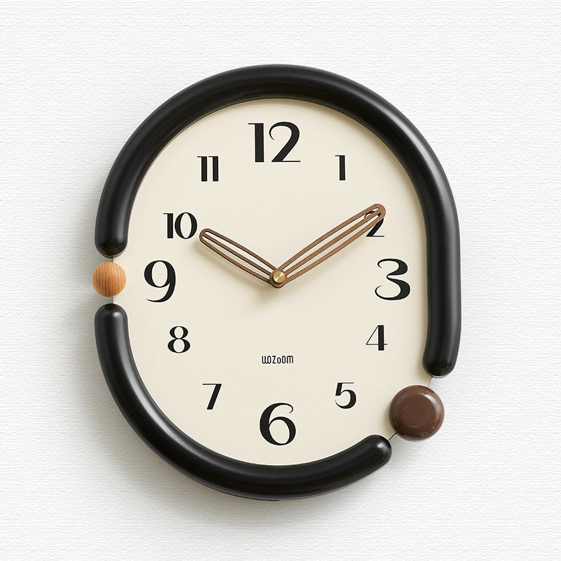 Orologio da parete scultoreo NovaTwist in MDF e metallo, al quarzo silenzioso