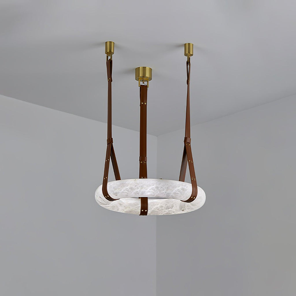 Lampada a sospensione Étoile con anello in alabastro e cinturini in pelle stile scandinavo | Fioriscas
