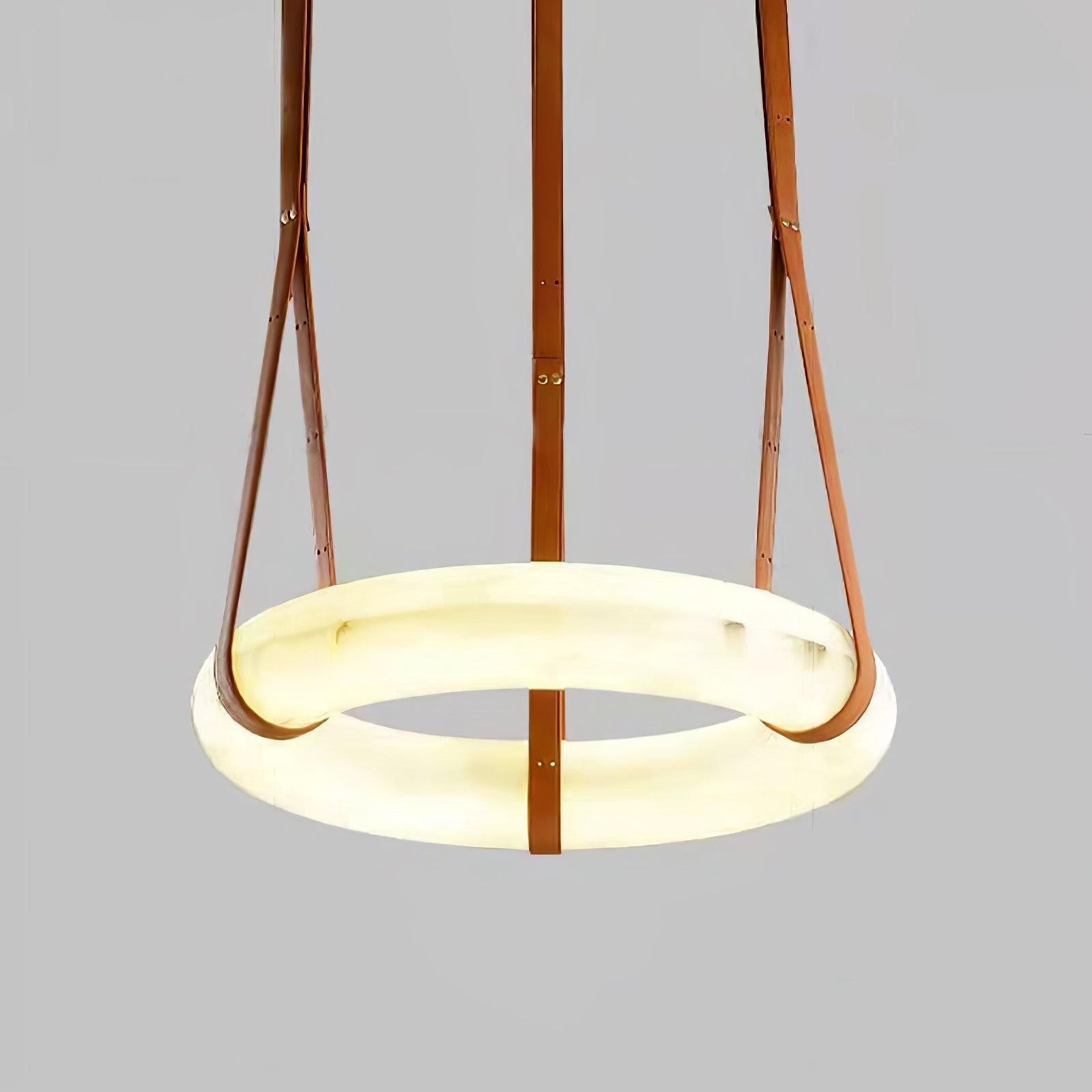 Lampada a sospensione Étoile con anello in alabastro e cinturini in pelle stile scandinavo | Fioriscas