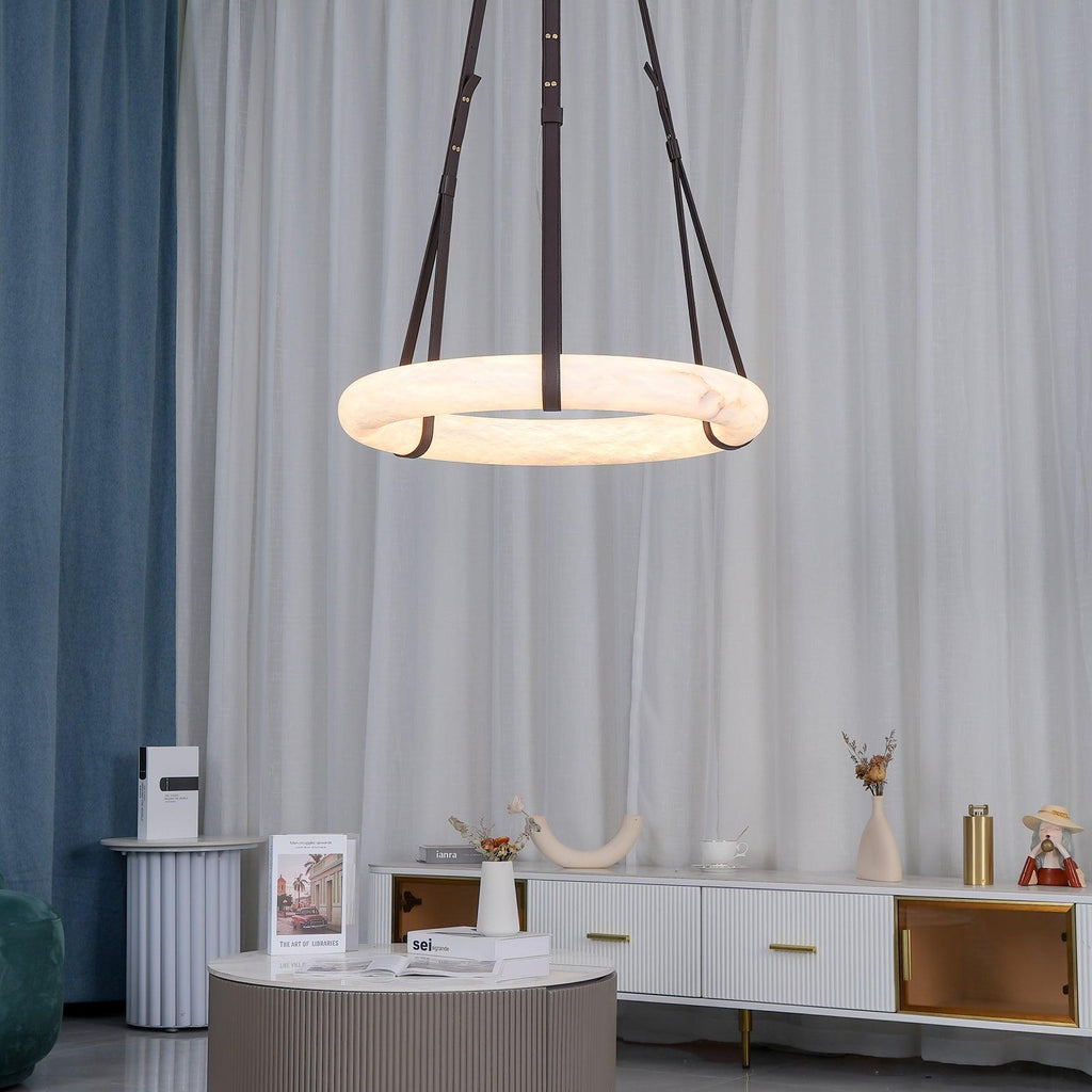 Lampada a sospensione Étoile con anello in alabastro e cinturini in pelle stile scandinavo | Fioriscas