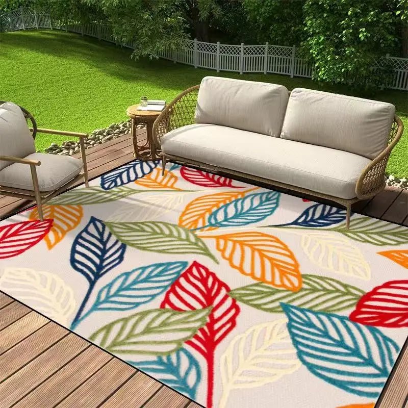 Elegant blommig utomhusmatta för terrasser, halkfri design och komfort i alla väder - Fioriscas