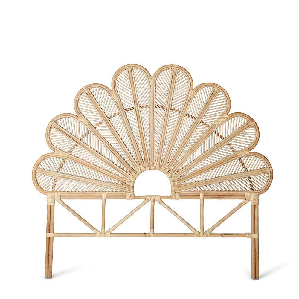 Handmade Wicker Headboard with Floral Pattern - Fioriscas