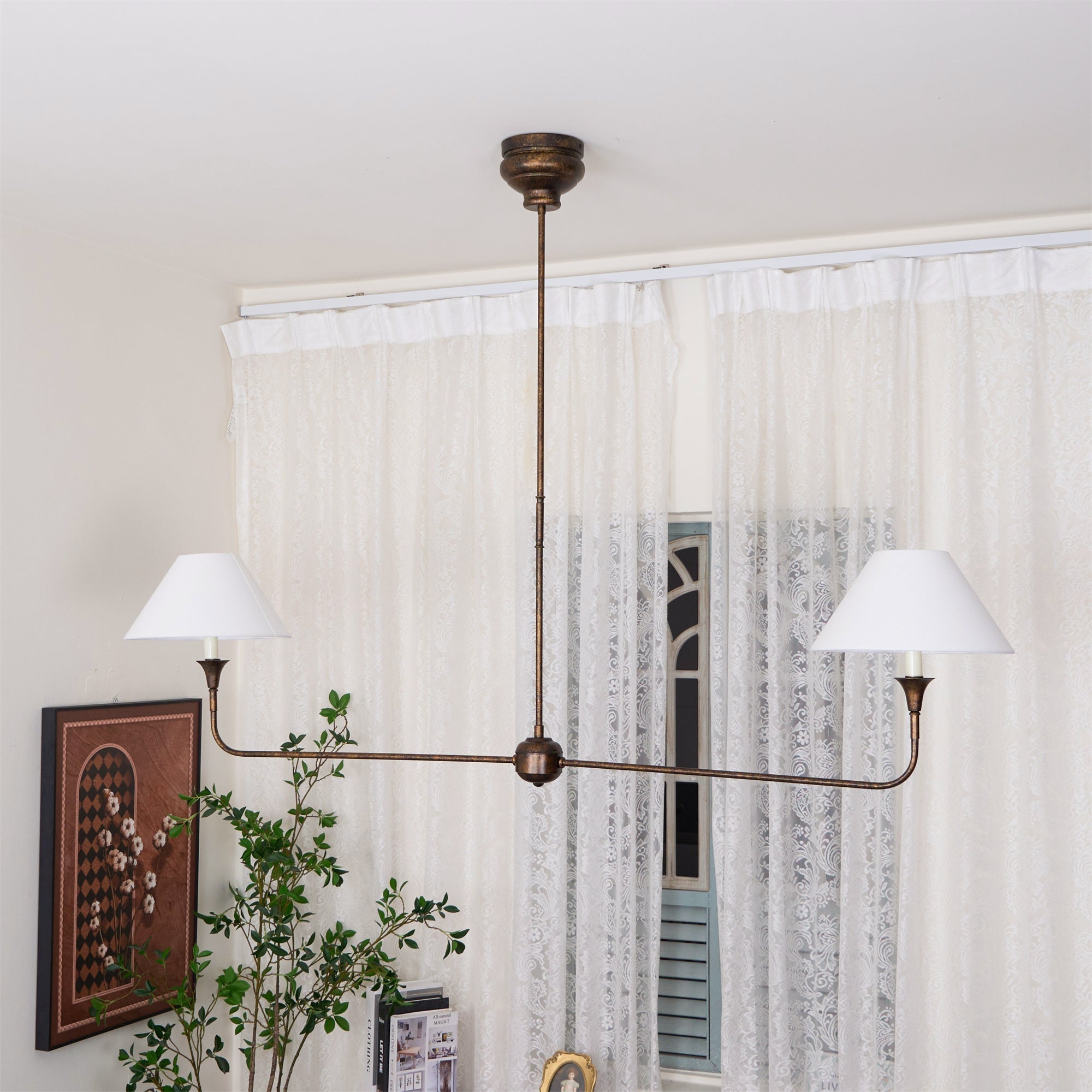 Lampadario lineare moderno LED Norli in metallo per soggiorno e camera da letto | Fioriscas