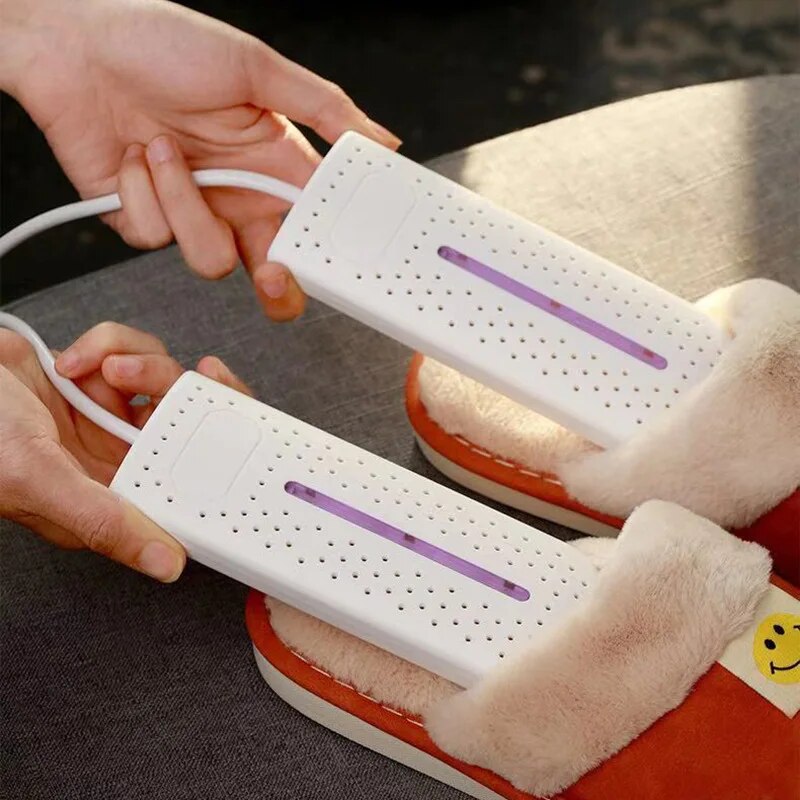 Přenosný sušič bot s vestavěným UV sterilizátorem na tenisky a kozačky