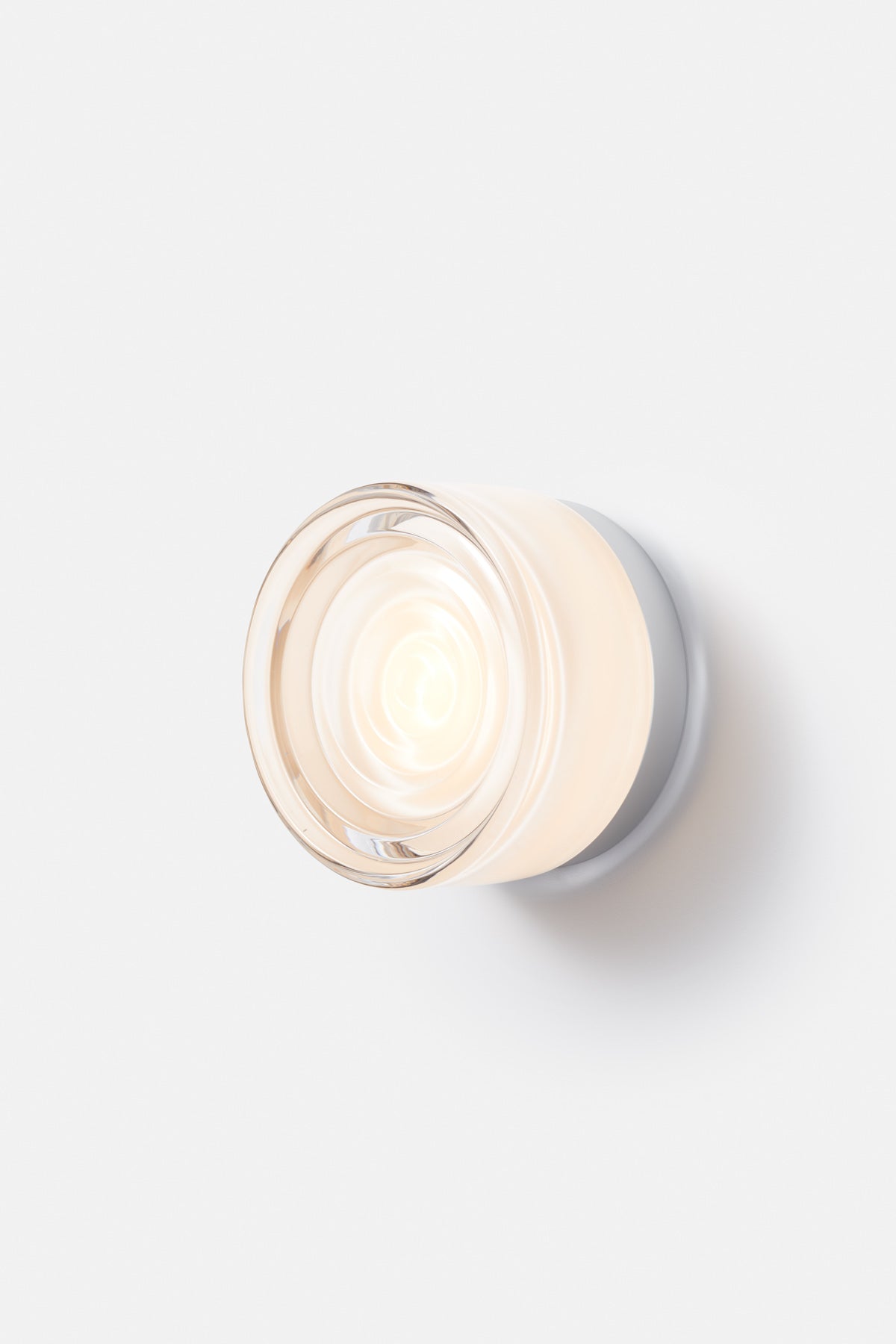 Outdoor Wall Sconce, RippleGuard Tempered Glass Shade, IP65 Rated