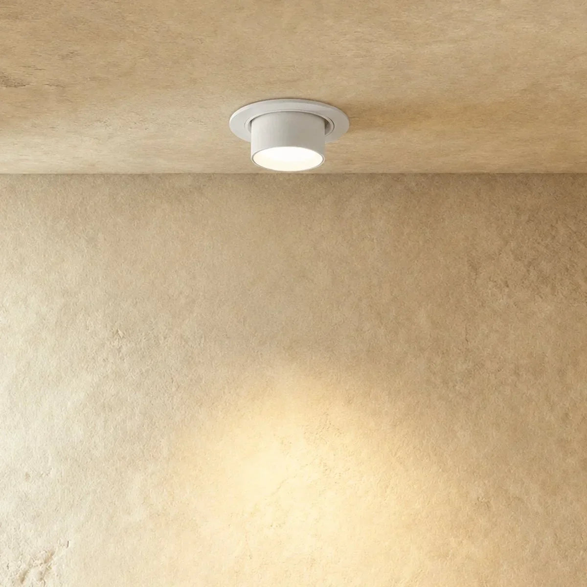 Zapuštěné stropní bodové světlo AeroGlow s 360stupňovým otočným paprskem