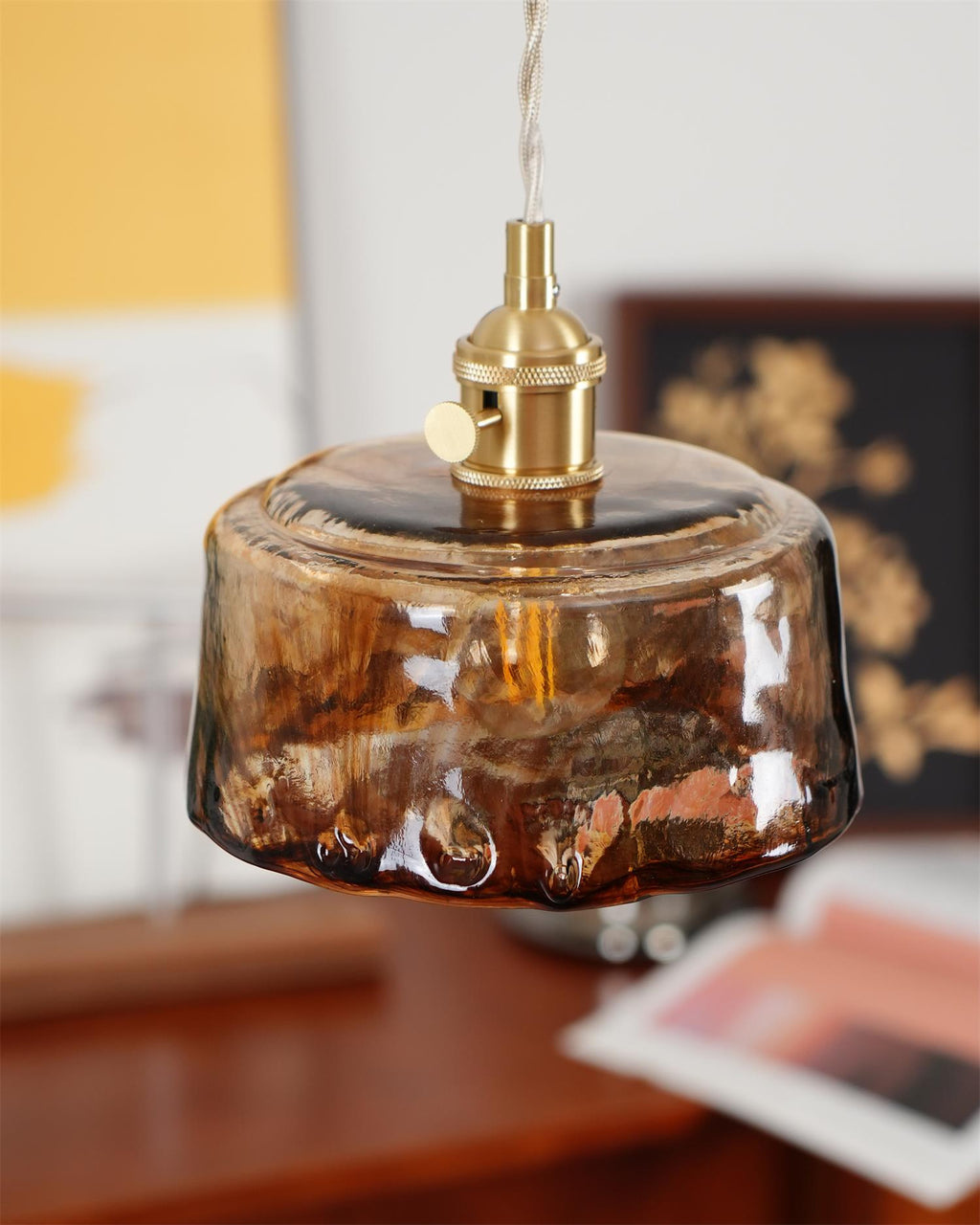 Suspension vintage Amberlyn en verre ambré | Fioriscas