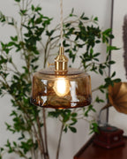 Suspension vintage Amberlyn en verre ambré | Fioriscas