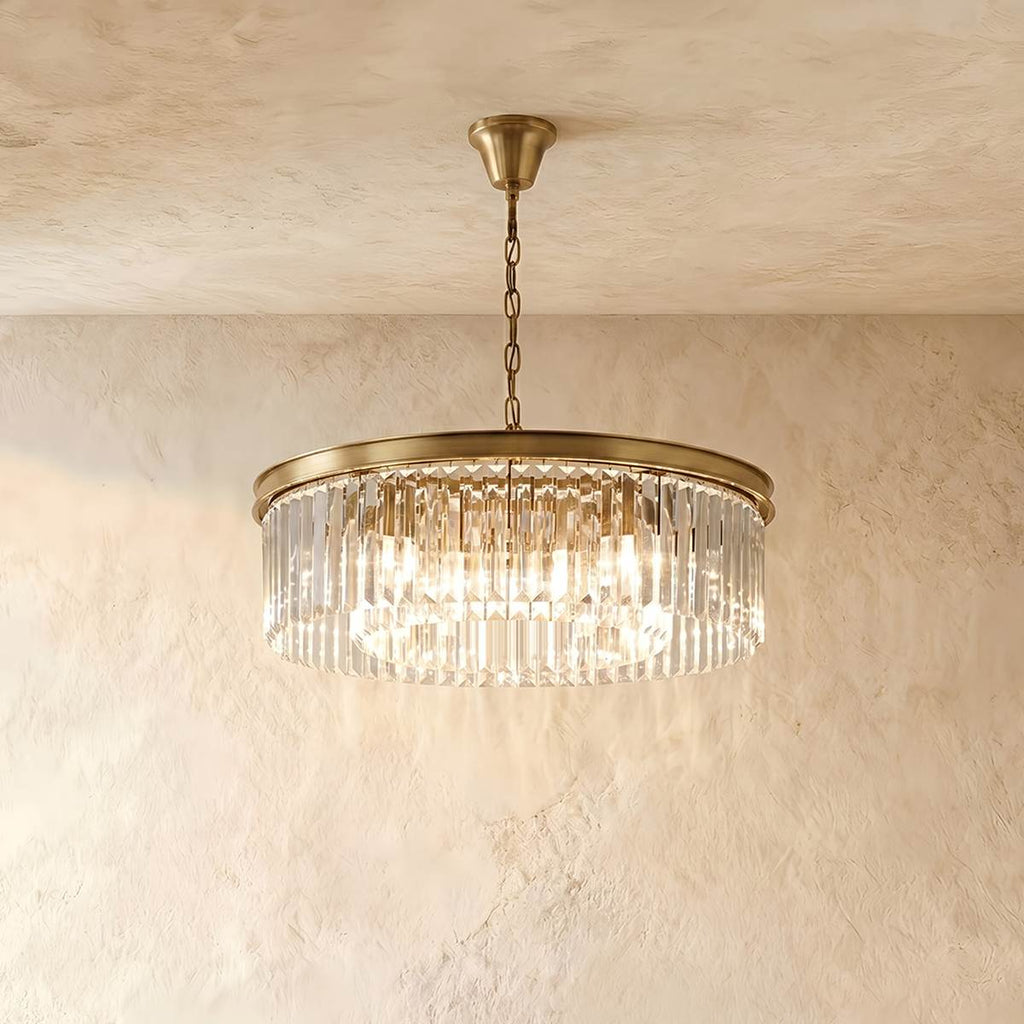 Lampadario Lumiere Crystal Halo che emana fascino hollywoodiano in nero o oro
