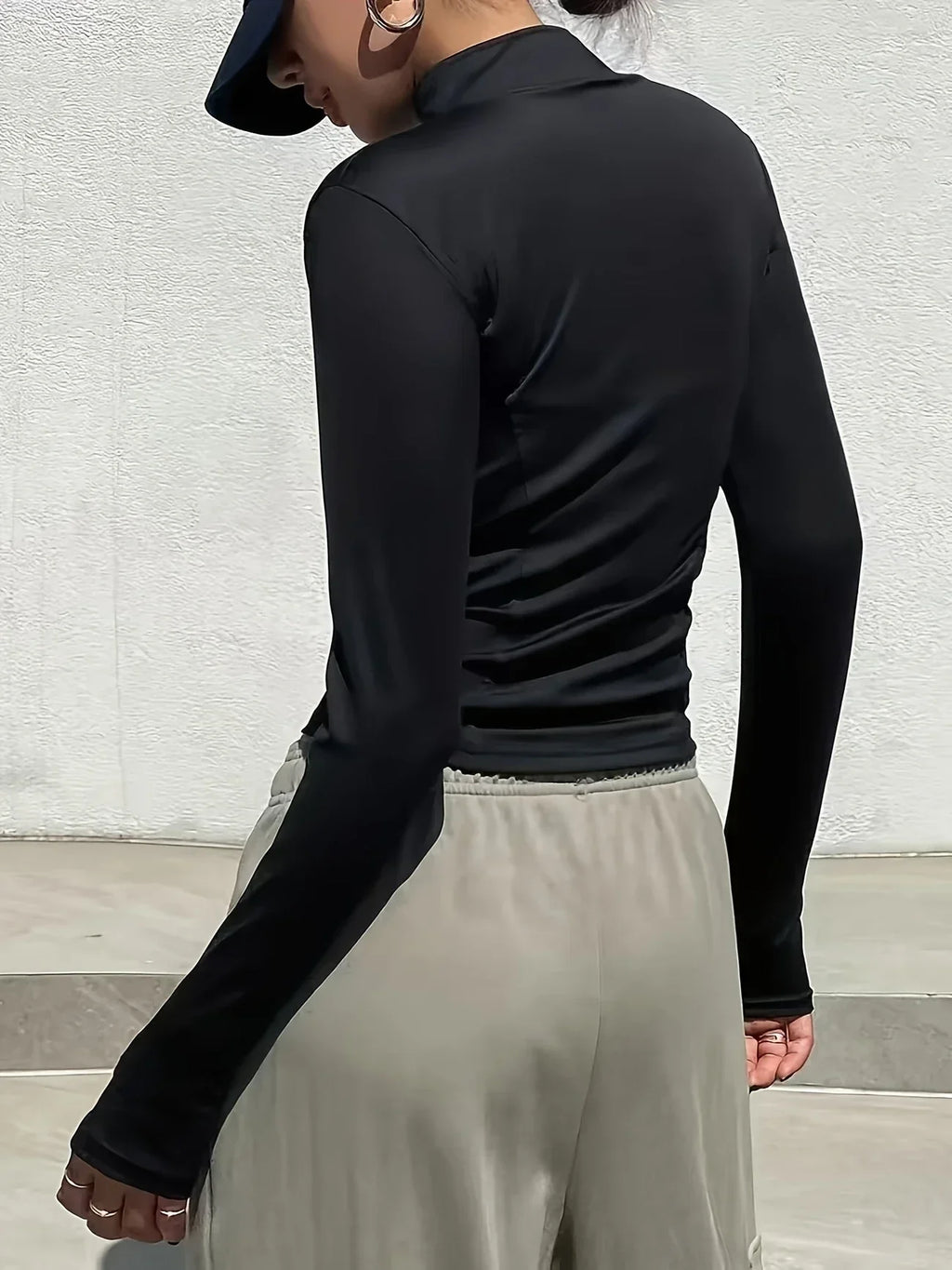 Hurtigtørrende træningsjakke til løb og pilates, tætsiddende pasform