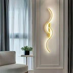 Lampada da parete LED dimmerabile con pannello diffusore in silicone e luce ambientale soffusa