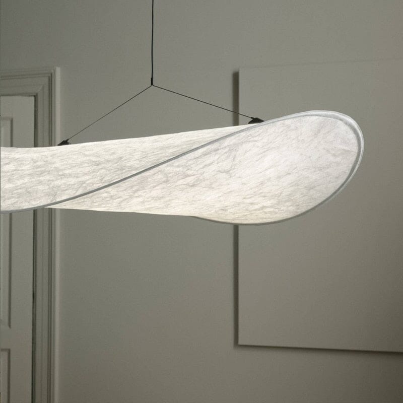 Lyra LED-lysekrone med lagdelt silke-bladskærm, nordisk design
