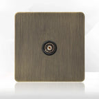 Tomada de parede metálica em bronze antigo, com porta de carregamento USB | Fioriscas