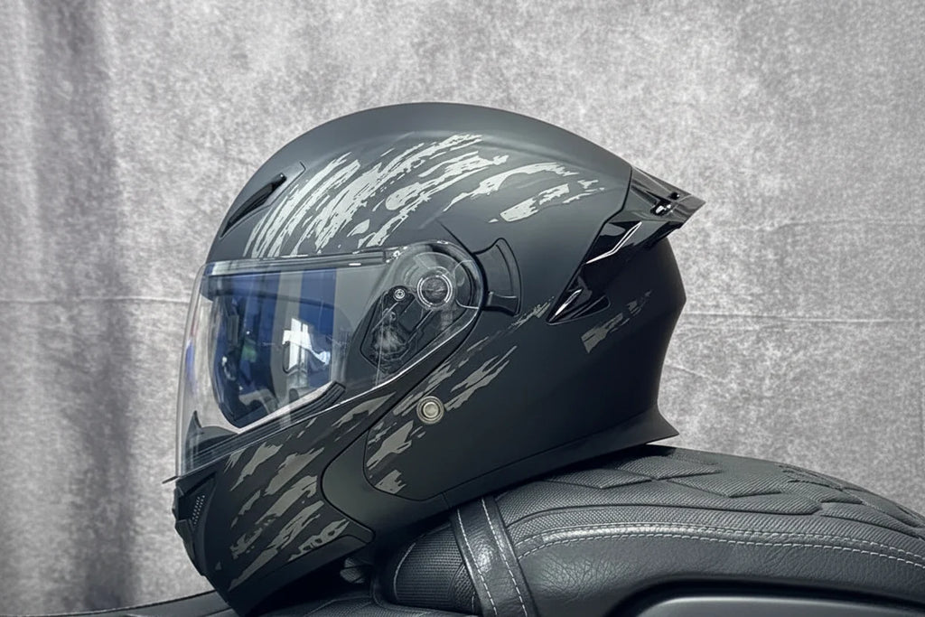 Motorcycle Helmet, Modular Flip-Up Design With Twin-Lens Shield, DOT Certified