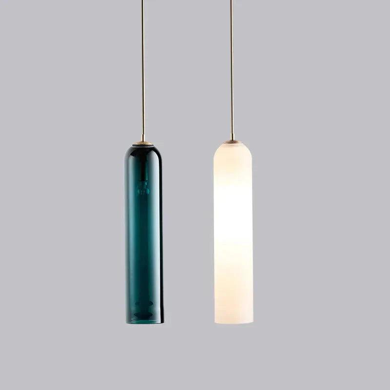 Suspension en verre Liora avec finition en métal poli