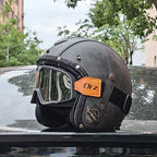 Otevřená motocyklová helma s retro povrchem z PU kůže, certifikace DOT