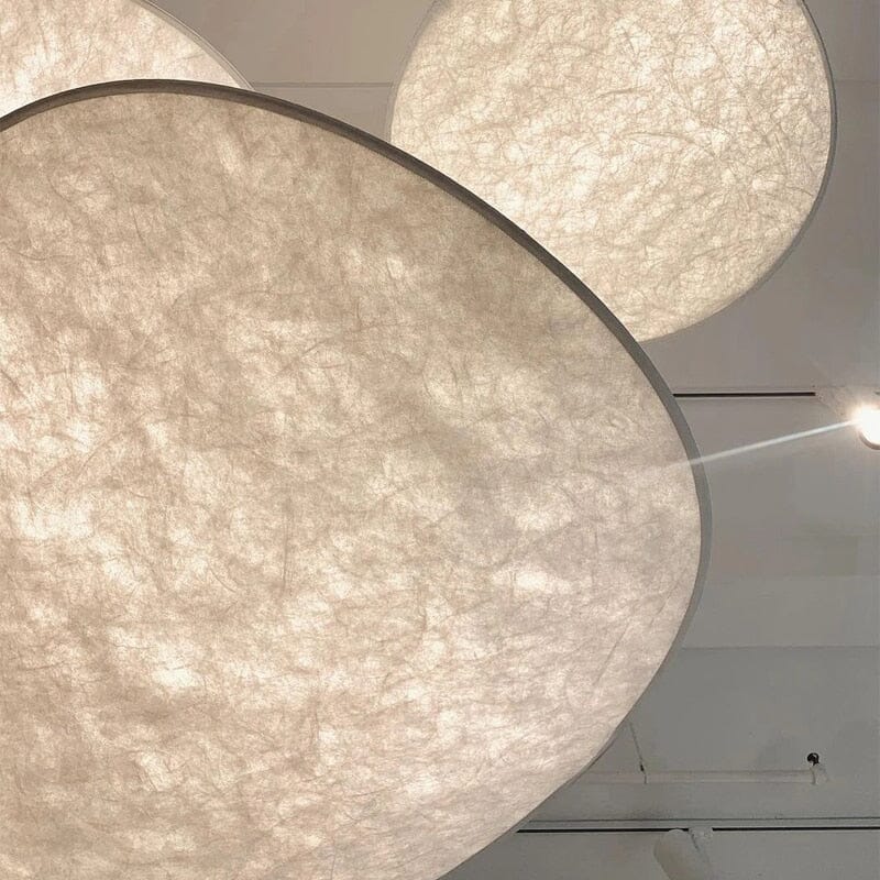 Lyra LED-lysekrone med lagdelt silke-bladskærm, nordisk design